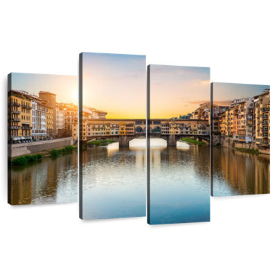Lilie Ponte Vecchio Bridge