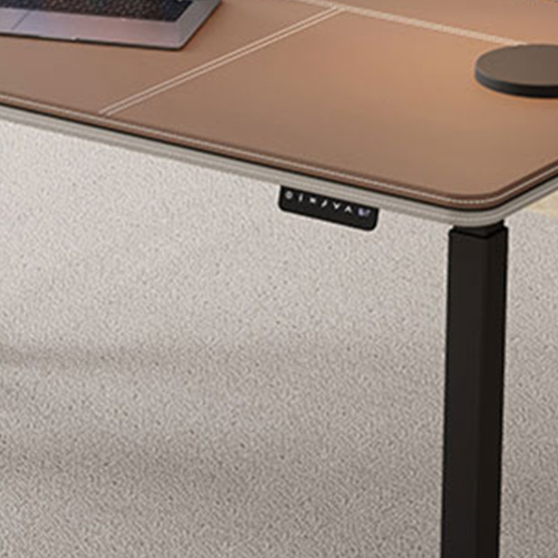 Bureau de designer élégant et sophistiqué