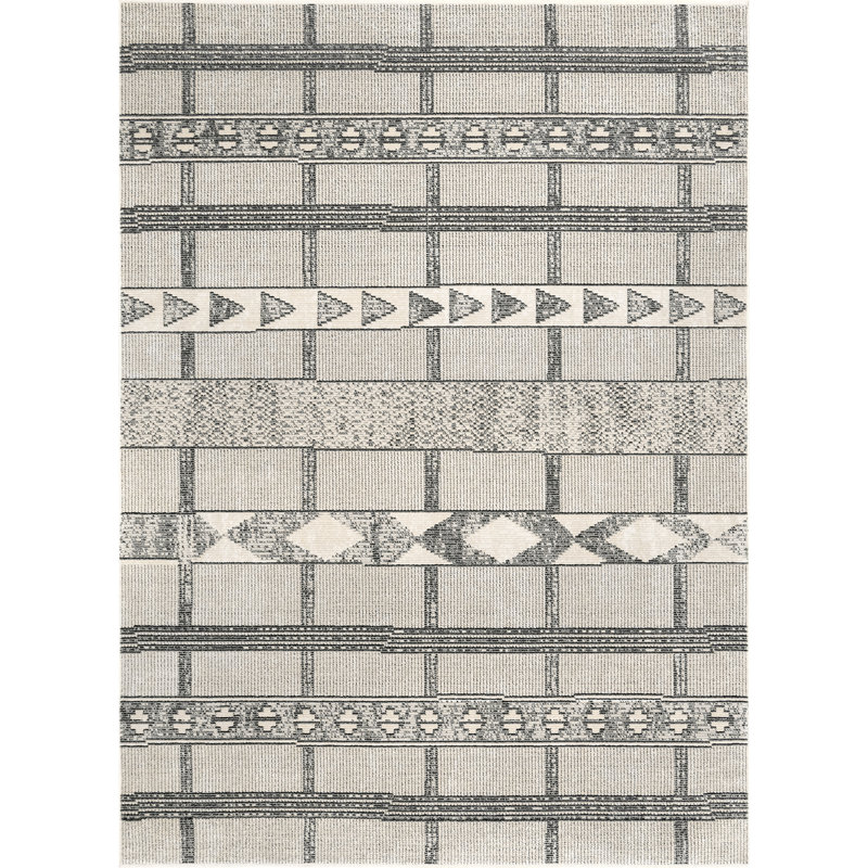 Hiers Southwestern Indoor Rug, Rectangle 5'3" x 7'7"