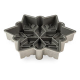 Nordic Ware Snowflake Cake Pan