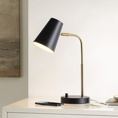Arynn 19" Table Lamp W/ USB Port
