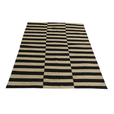 4x6 Petrella Black and White Rug