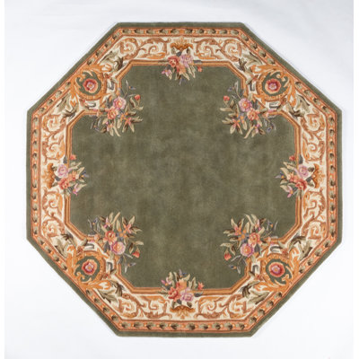Akili Wool Floral Indoor Rug