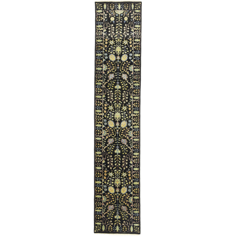 Tapis de couloir oriental noir Oushak Chobi