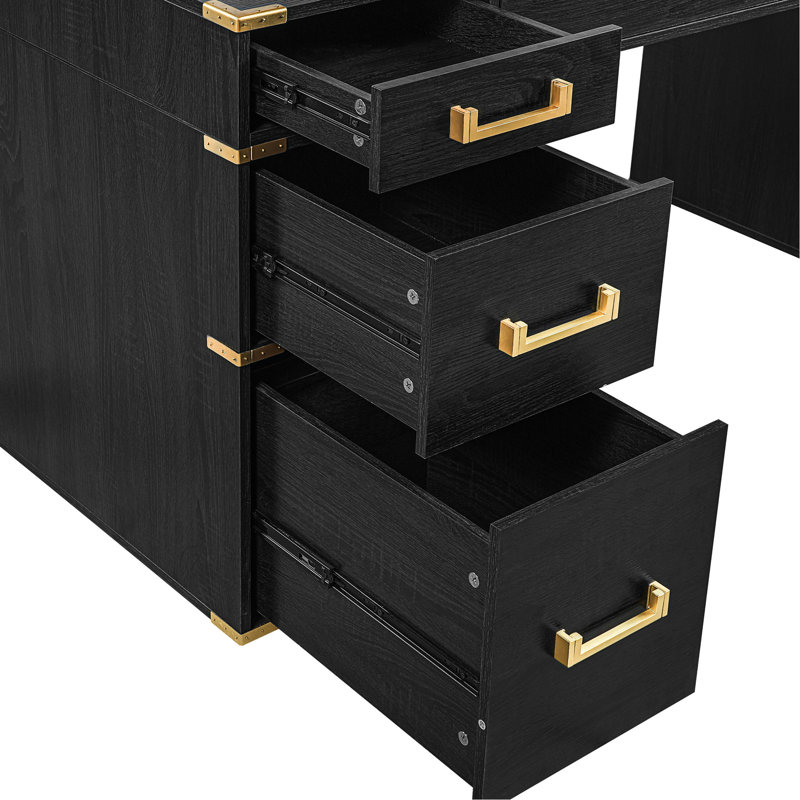 Bureau extra-large de 70 pouces avec garniture métallique, 7 tiroirs, bord d'écriture traditionnel avec chargeur, compartiment caché et ports.