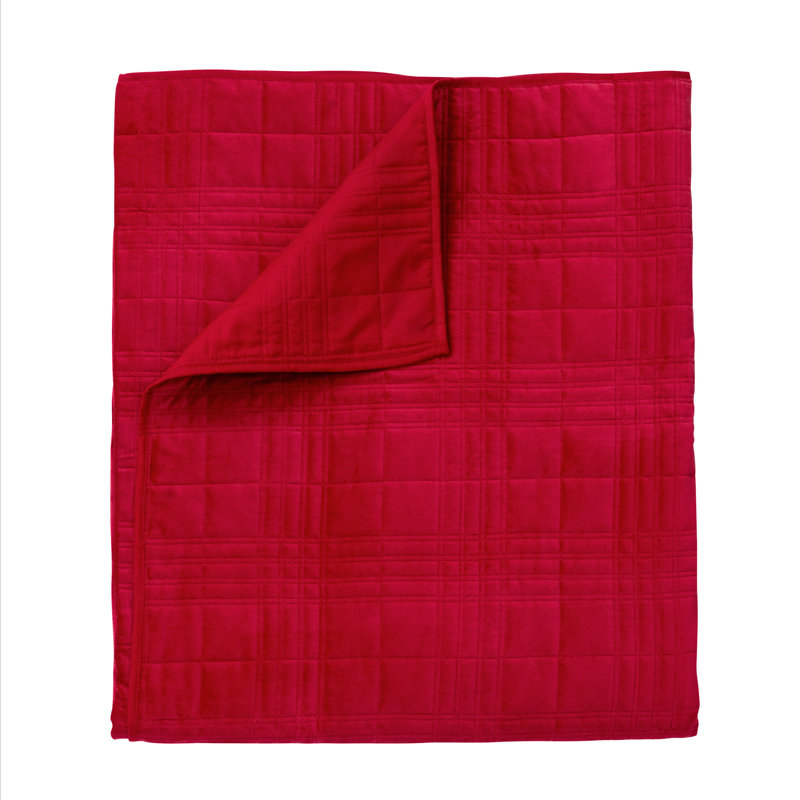 144 TC, Queen Quilt + 2 Standard Shams, Red