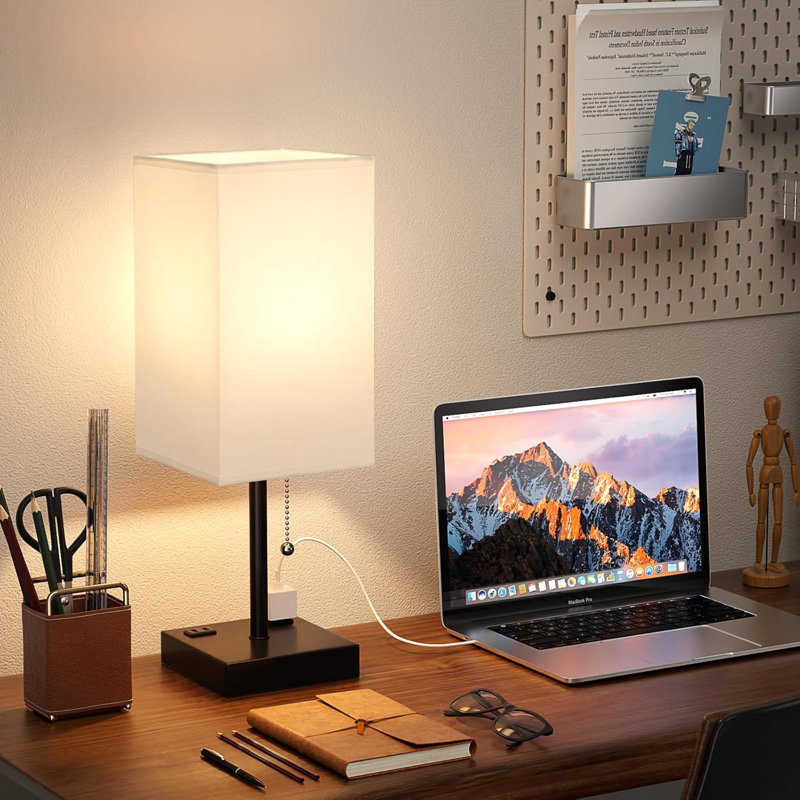 Modern Bedside Table Lamps Set With USB Charging Ports, AC Outlets, And Adjustable Colour Temperatures - Includes Pull Chain Control And Dimmable LED Bulbs