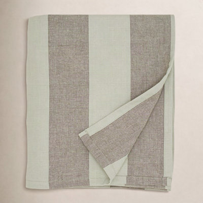 Essential Striped Tablecloth