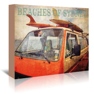 Leinwandbild „Beaches of Sydney Surf Bus“ von Graffi Tee Studios, Grafikdruck