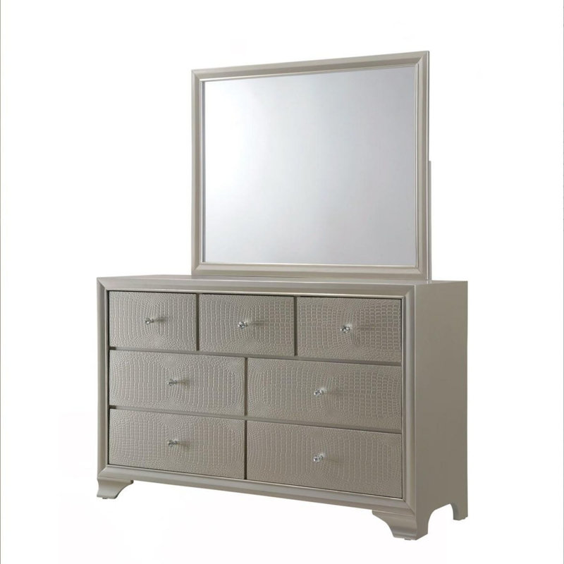 Commode à tiroirs de style contemporain, Champagne