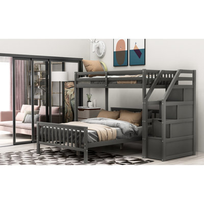 Lit mezzanine gris avec un grand espace pour les activités simples sous le lit superposé double, offre une option de couchage supplémentaire