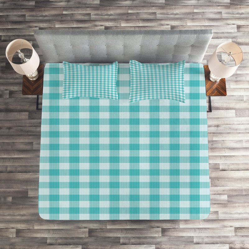 Farmhouse / Country Polyester Plaid Coverlet, King Bedspread + 2 Shams