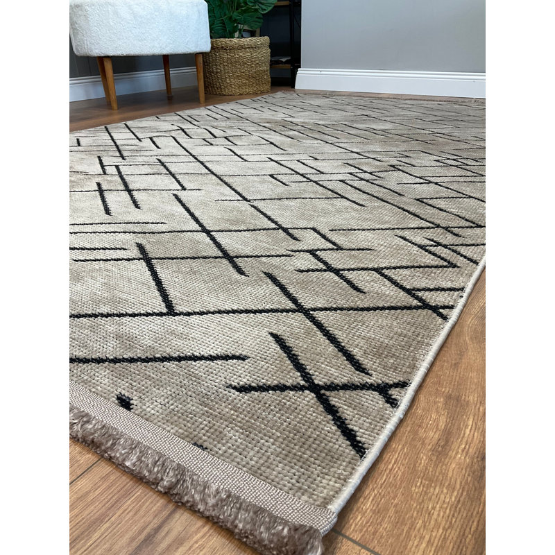 Aundrey Solid Colour Chenille Area Rug, Rectangle 16'8" x 8'4"