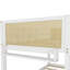 Lit superposé simple au-dessus d'un lit simple avec tablettes de rangement, lit superposé bas avec garde-corps en rotin-49947900