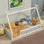 Lit simple, plancher en forme de tente, avec garde-corps, lattes-587513081