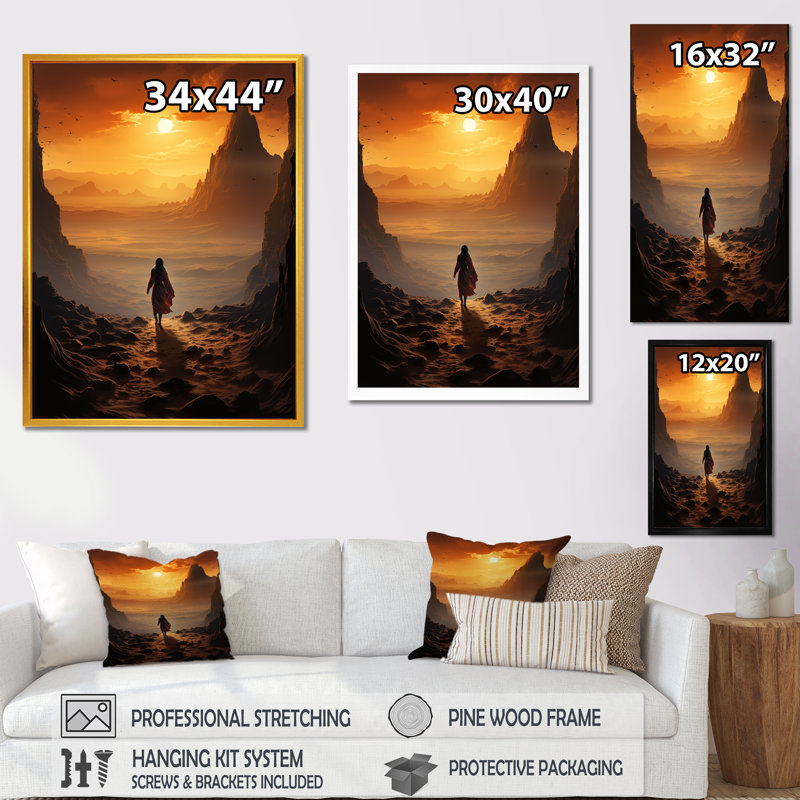 «Lonely Woman marchant dans le désert II», art mural Canyon and Desert, H 32 po x l 24 po x P 1 po, Cadre simple noir