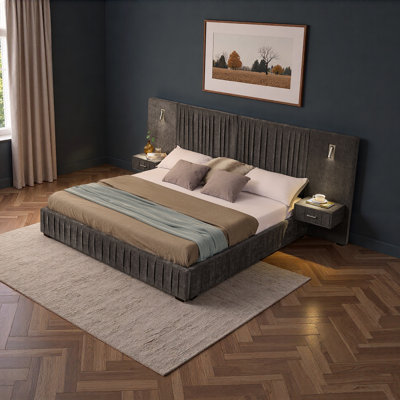 Structure de lit tapissier en tissu chenille avec motif plissé, lit plateforme avec tête de lit et table de chevet. Aucun sommier nécessaire