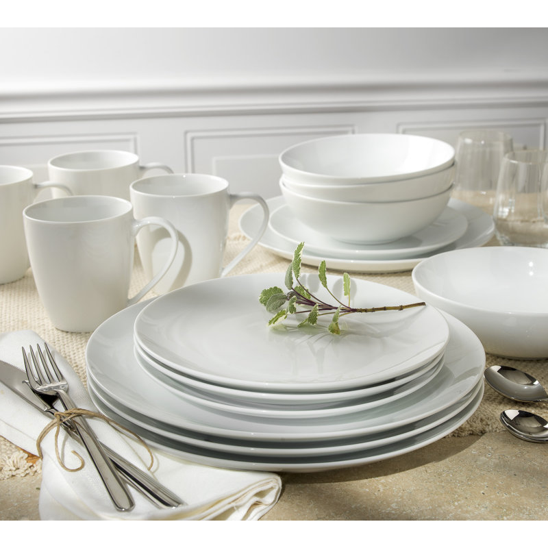 Claire Everyday Classic Coupe 16 Piece Dinnerware Set