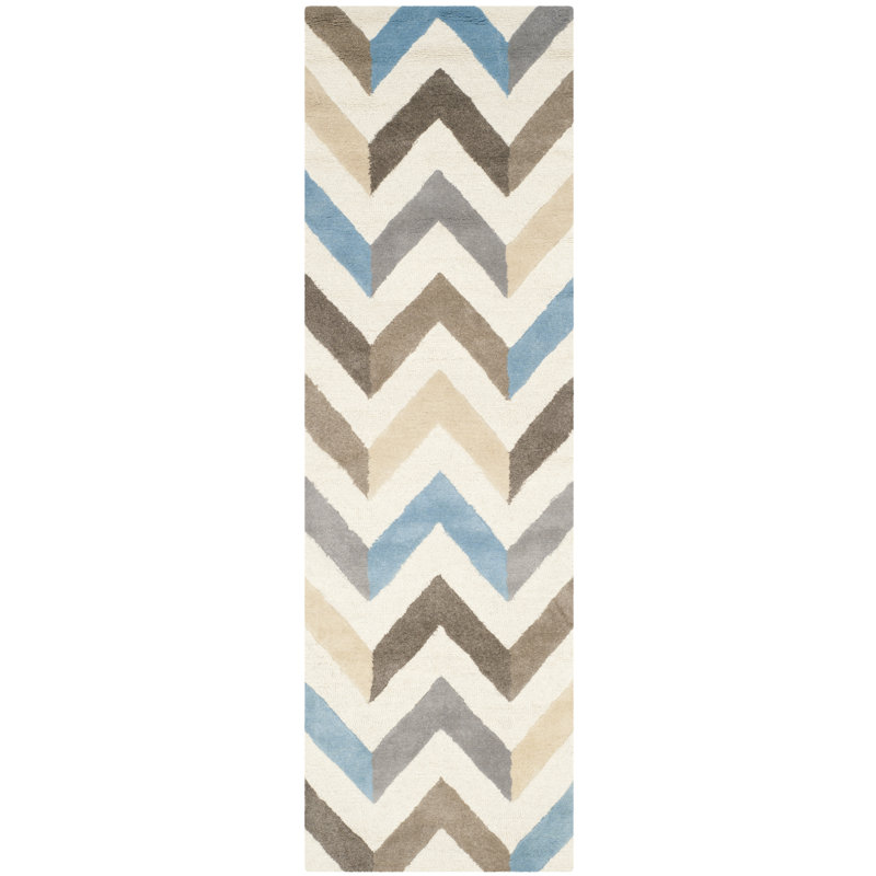 Sanyla Hand Tufted Wool Chevron Rug, Runner 2'6" x 8'