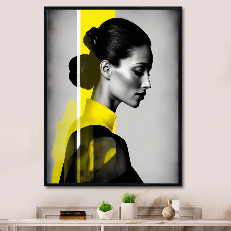 Danaly Silhouette Of Gracieuse III sur impression sur toile, H 44 po x l 34 po x P 1,5 po, Cadre flottant noir