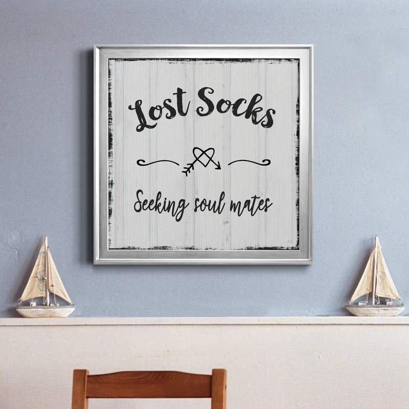 «Lost Socks», art textuel sur toile, Cadre argenté, H 17,5 po x l 17,5 po x P 1,5 po