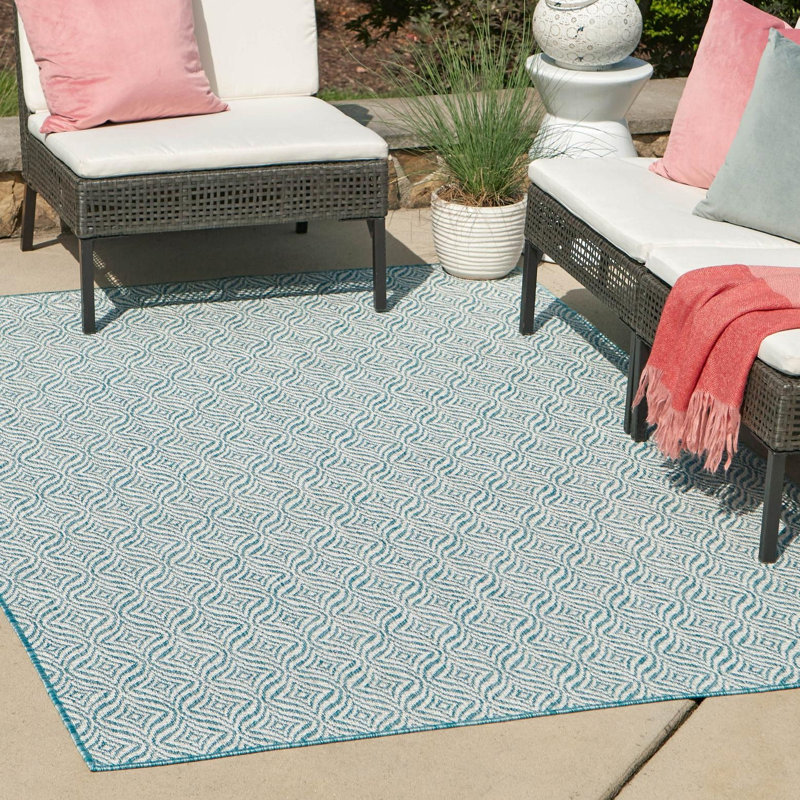 Flara Geometric Indoor / Outdoor Rug, Rectangle 6'1" x 9'
