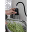 Robinet de cuisine rétractable à arc élevé en acier inoxydable noir mat, poignée simple, débit de 1,8 gallon par minute avec arc, débit GPM, facile à utiliser et à installer