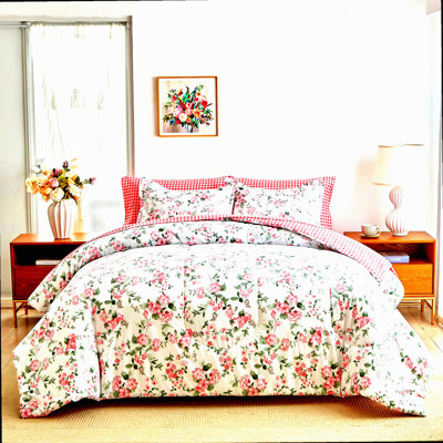 Floral Bliss All Season Bedding Set - Ultra Soft Microfiber Comforter Set with Reversible Design, 7-Piece Bed in a Bag Including Sheets and Pillow Shams