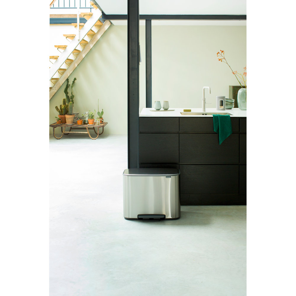 Brabantia 9.5gal Step-On Trash Can, Matte Steel Fingerprint Proof