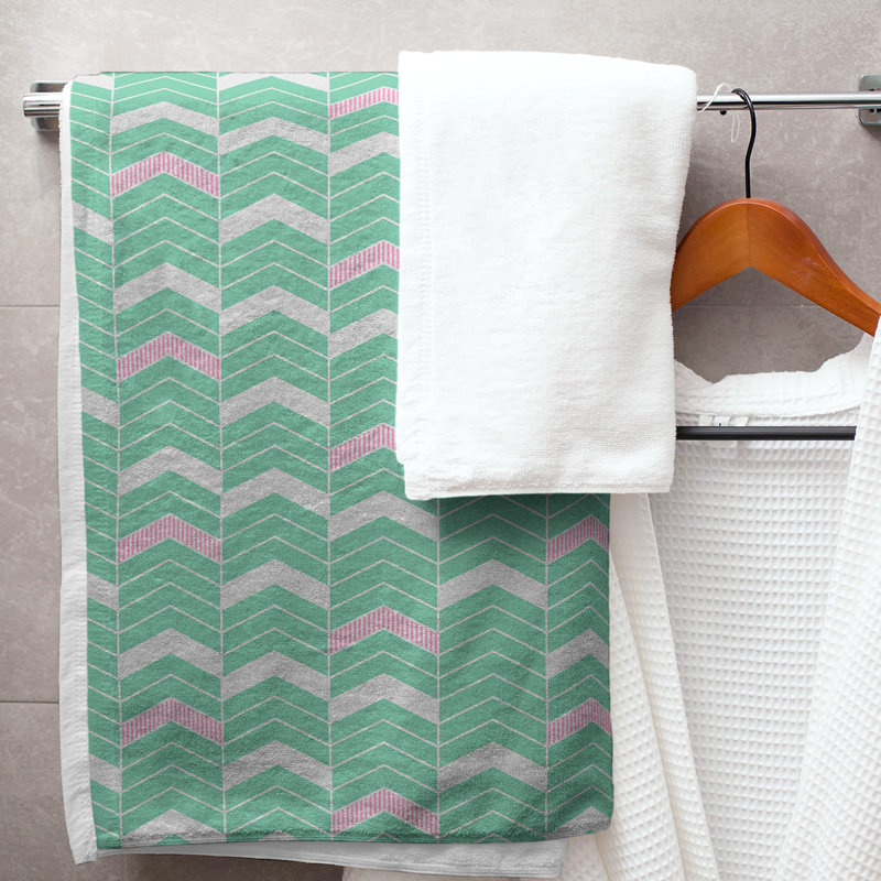 Serviette de bain à chevrons alignés Stephenie, Écume de mer