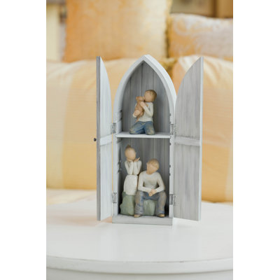 Figurines & Sculptures