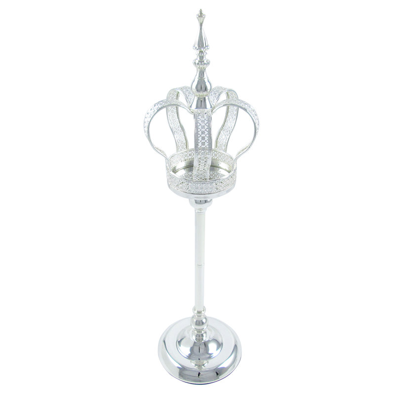 Sculpture couronne royale en métal Shanda, H 20,25 po x l 6 po x P 6 po, Argent