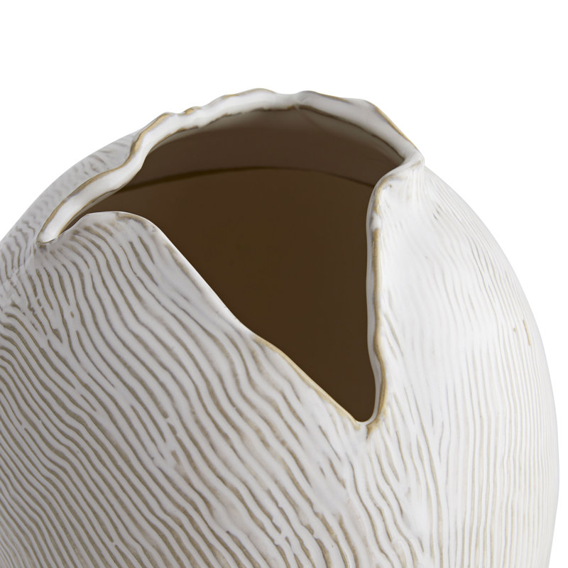 Blume Ceramic Table Vase