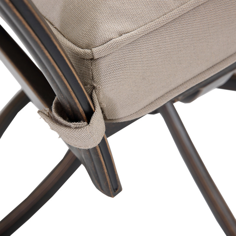 Banski Swivel Aluminum Outdoor Lounge Chair, Beige