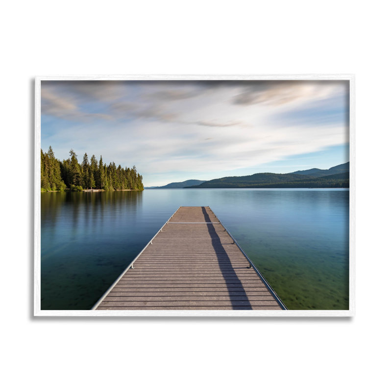 «Apaisant lac Dock Mountains», estampe numérique par Jeff Poe, H 16 po x l 20 po x P 1,5 po