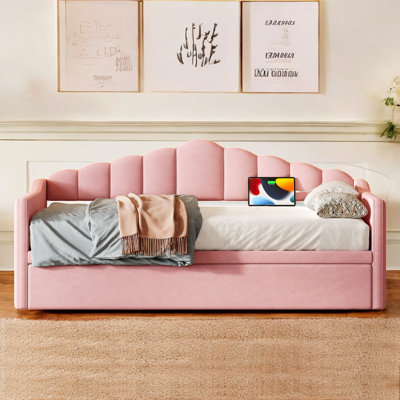 Upholstered Daybed With Trundle by Mercer41