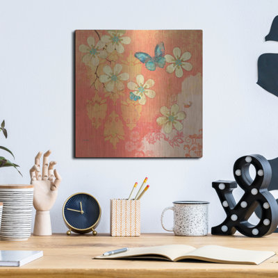 «Coral Large Cream Multi Blossoms Butterfly» par Evelia Designs sur