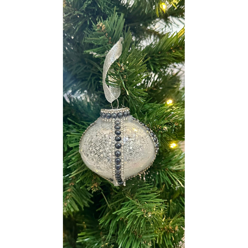 Superbe ornement glamour blanc scintillant orné de strass et de perles bleu foncé