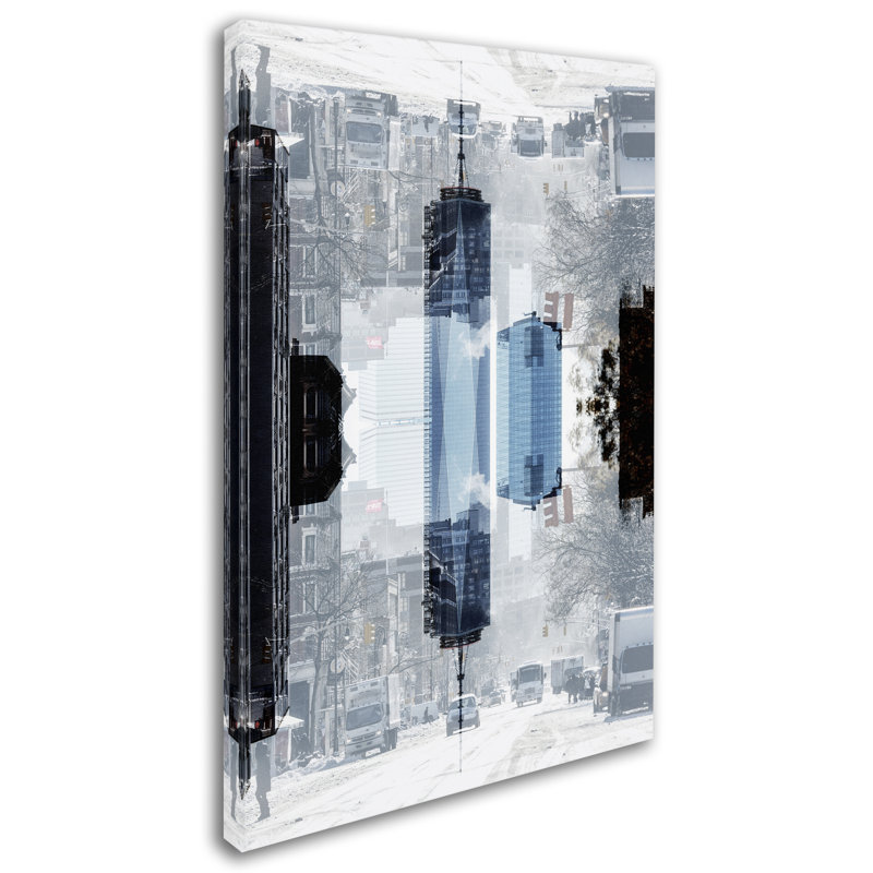 « new york reflection v », reproduction de photo sur toile tendue, H 32 po x l 22 po x P 2 po