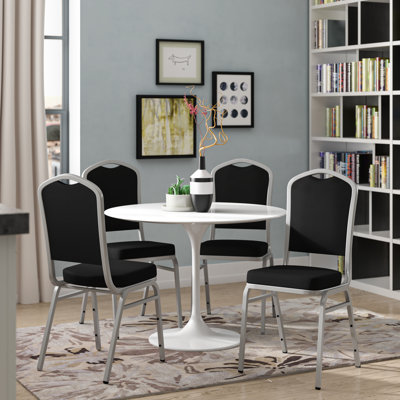 Chaise de banquet empilable Oliverson