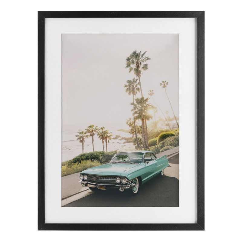Sunlit Malibu, reproduction classique encadrée sous verre, design par Sissi et Seb, H 23 po x l 17 po, Cadre noir minuit