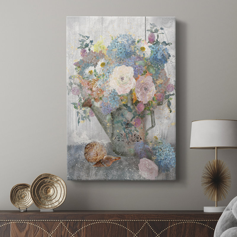 Seau de fleurs II - Cavas enveloppés de galerie, H 12 po x l 8 po