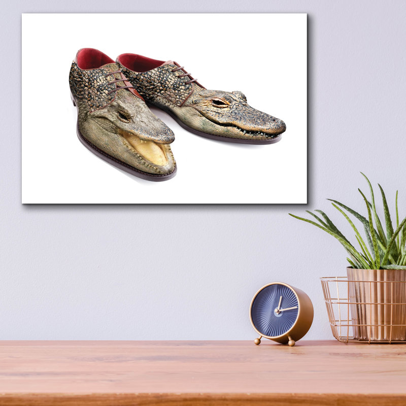  «Alligator Shoes» par John Hovenstine, art mural en verre acrylique, 16 po x 12 po