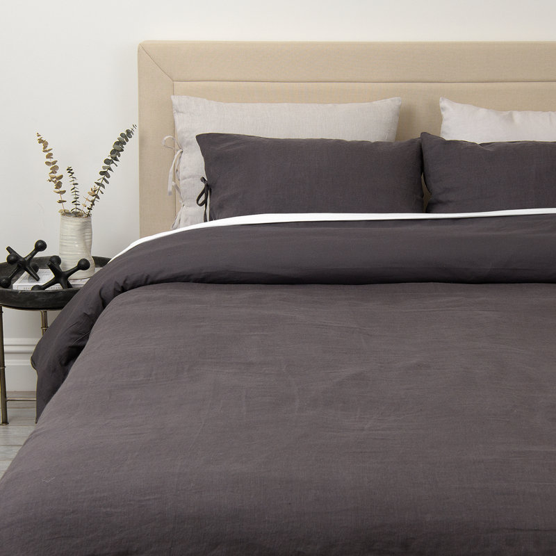 Ginesta Modern & Contemporary Duvet Cover, King Duvet Cover + 2 King Shams, Dark Gray