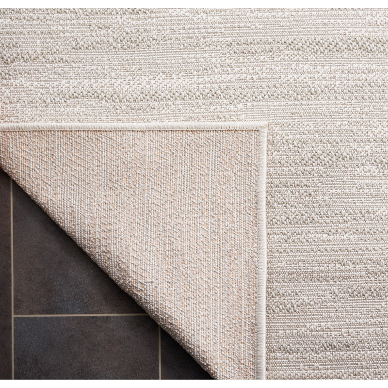 Ledah 200 Performance Solid Color Indoor/Outdoor Area Rug, Rectangle 4' x 5'7"