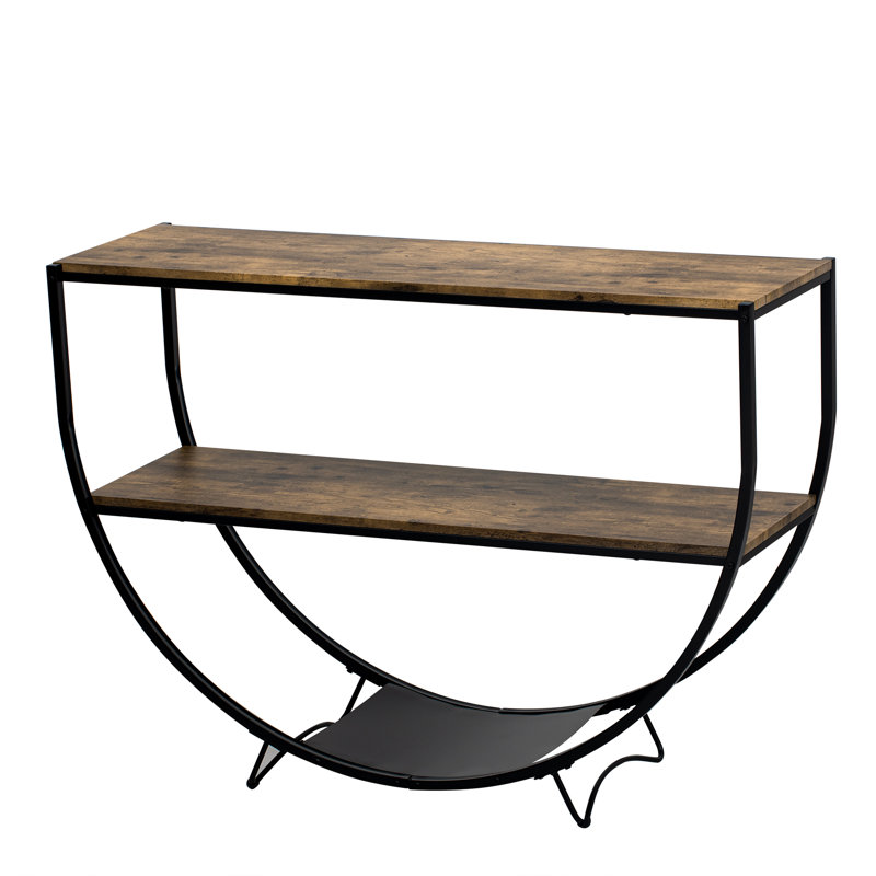 Console rustique industrielle avec forme demi-lune, métal texturé, finition bois vieilli, ajoutant une touche rétro à votre espace