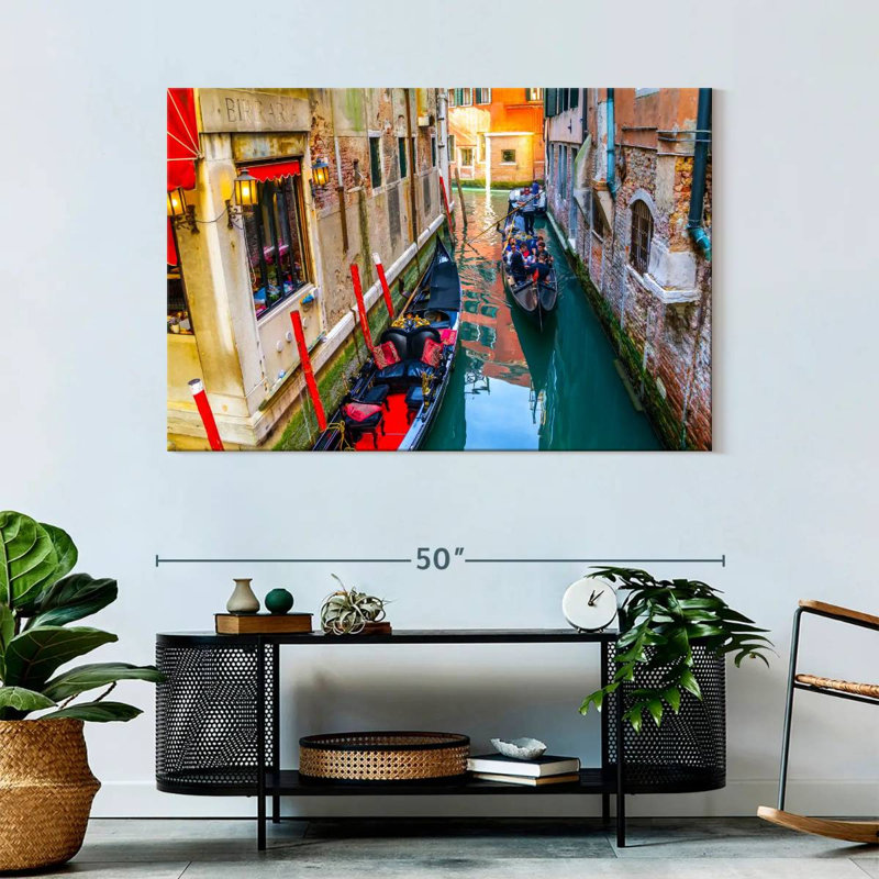 Ravi Venice IV, 32" H x 48" W
