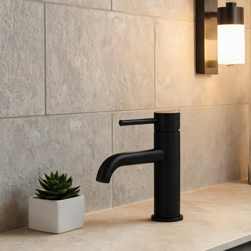 Robinet de salle de bain moderne en acier inoxydable noir de jais avec poignée à levier unique et fixation à trou unique, cartouche à disque en céramique, débit de 1,2 GPM