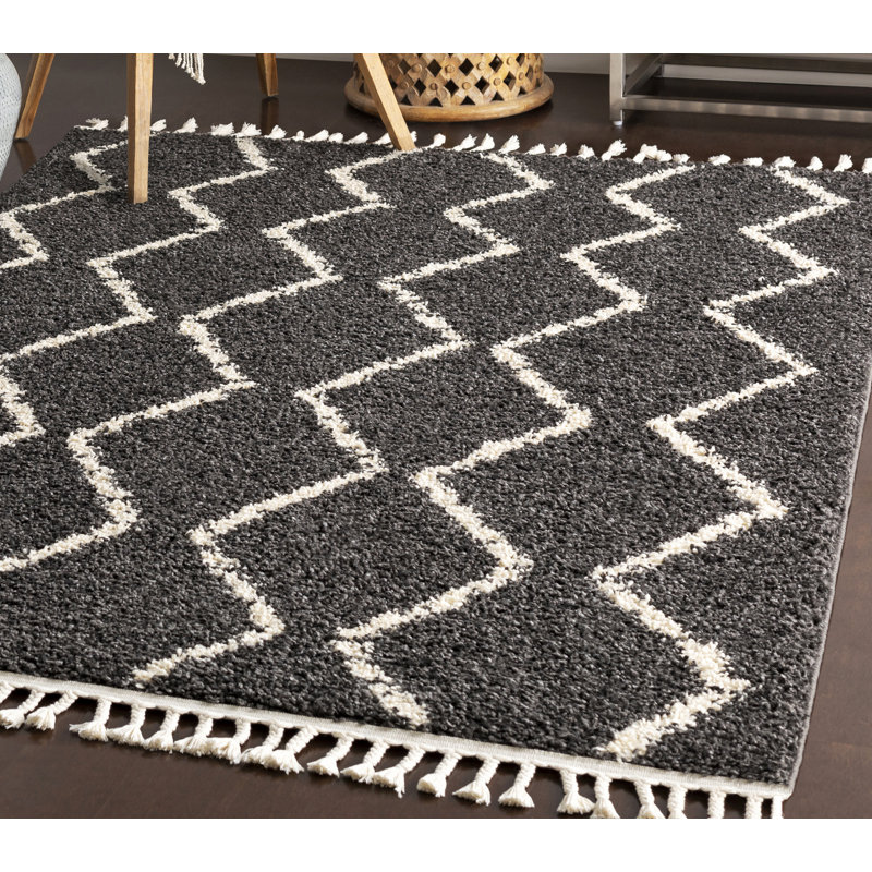 Carillo Chevron Indoor Rug, Rectangle 3'11" x 5'7"