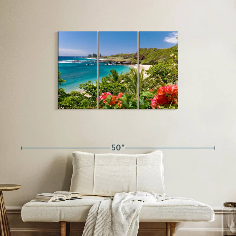 Hamoa Paradise Gillard, 24" H x 38" W